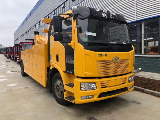 解放J6拖吊聯體黃牌清障車